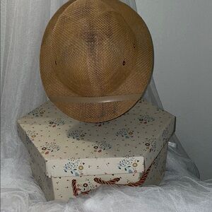 HELEN KAMINSKI Elegant Tan Woven Fedora